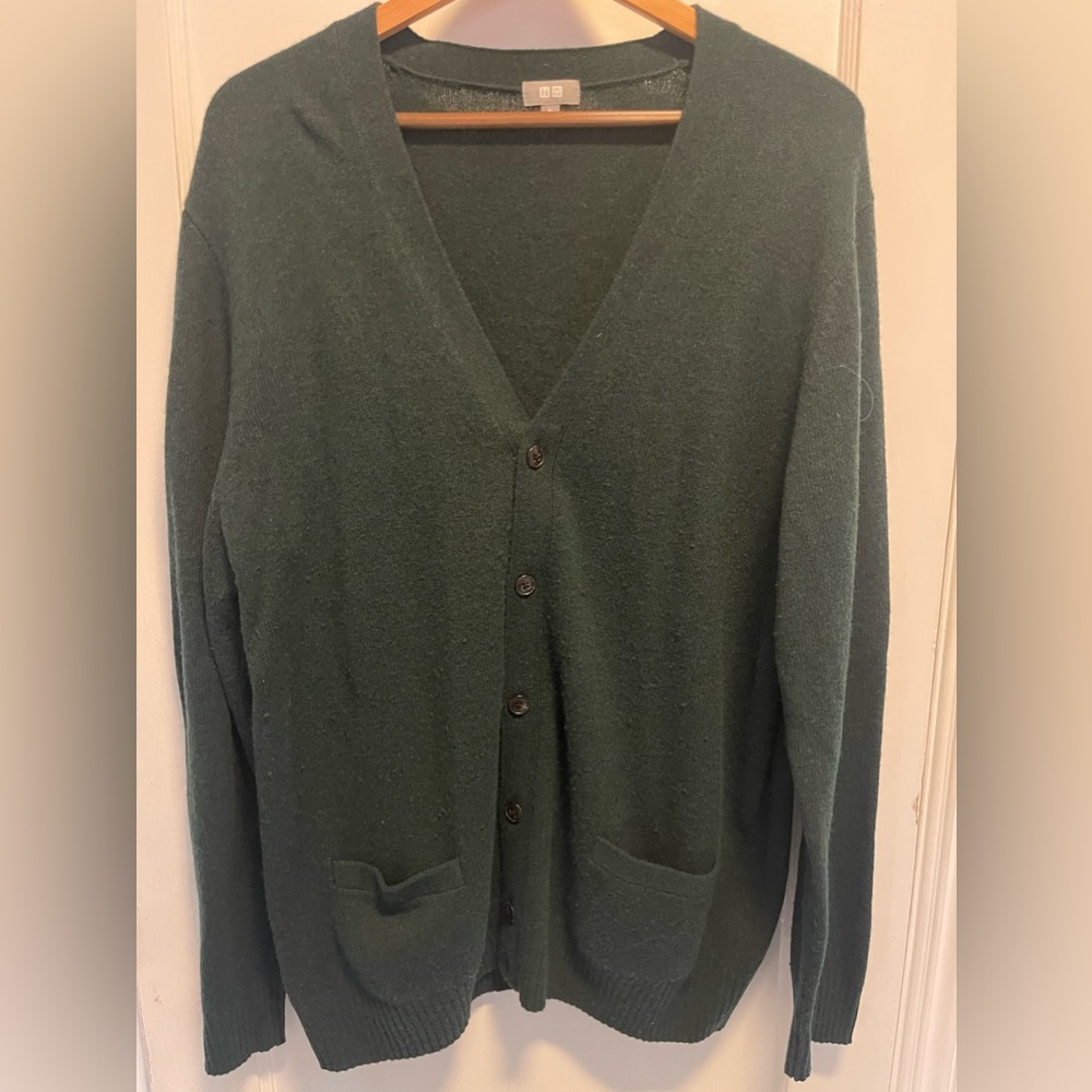 Uniqlo dark green cardigan size XL